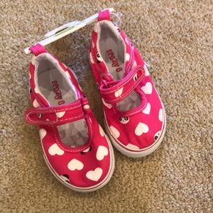 Brand New Adorable Kids Size 6 Shoes